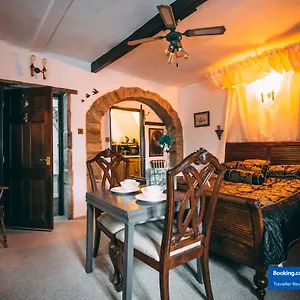 https://the-rookery-nook-and-bronte-parsonage-haworth.yorkshirehotels.net